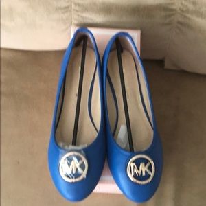 Michael kors flats